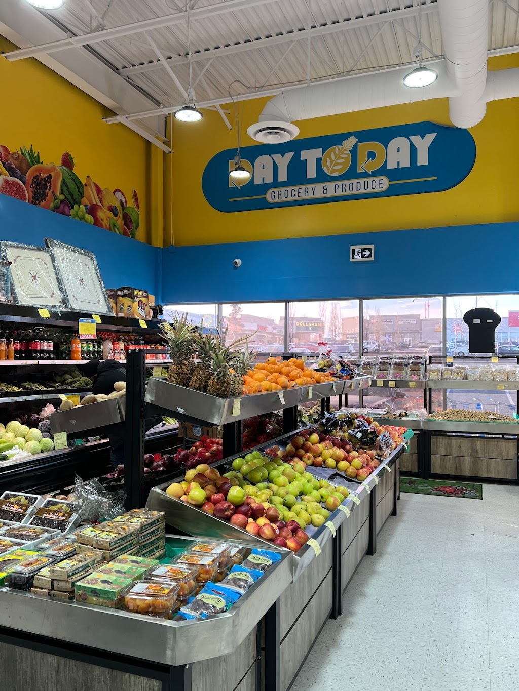 Langley Crossing Shopping Centre | 6339 200 St, Langley, BC V2Y 1A2, Canada | Phone: (604) 533-2132