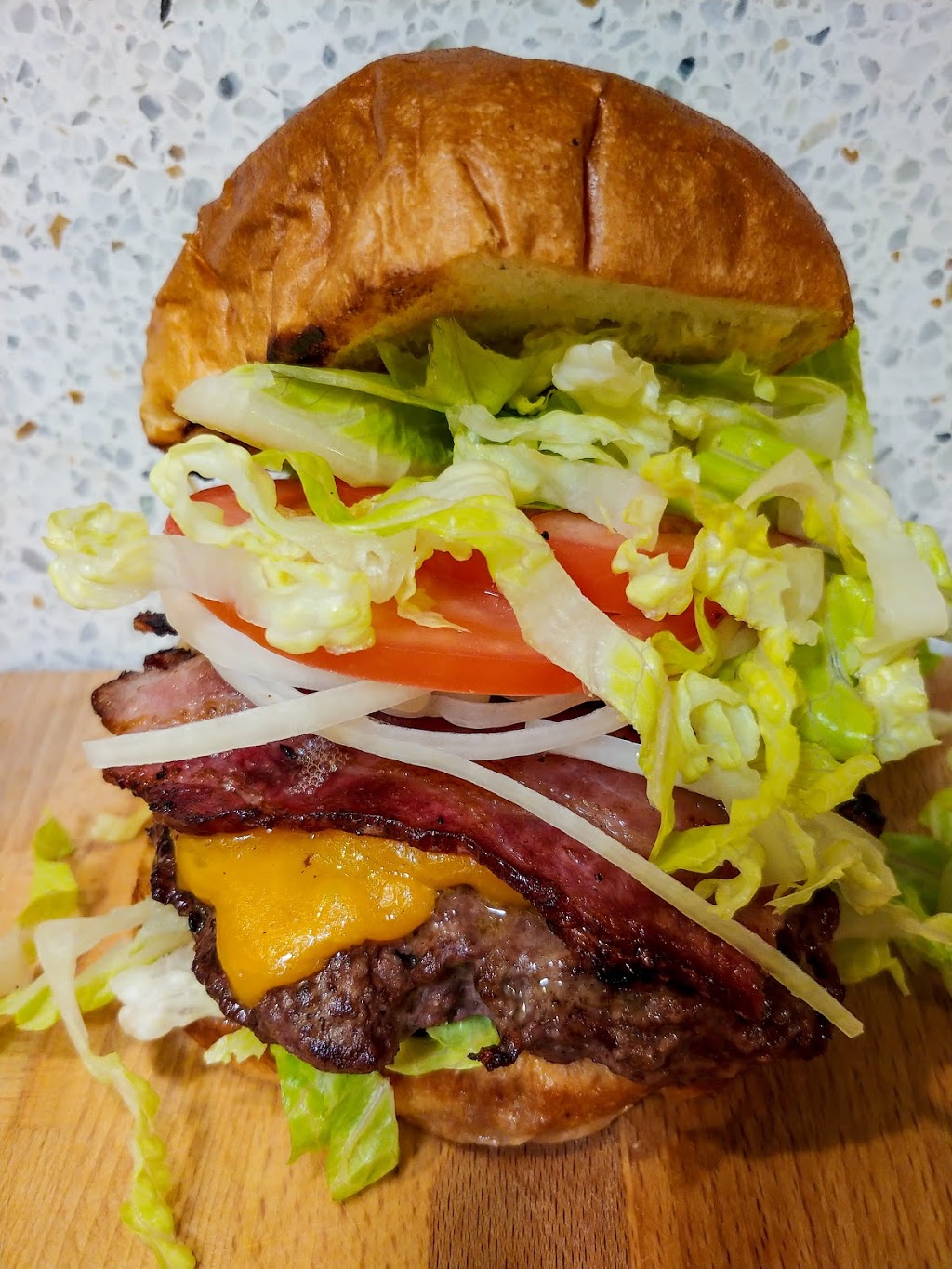 Daves Tiny Diner | 337 Gorham Rd, Ridgeway, ON L0S 1N0, Canada | Phone: (289) 876-9200