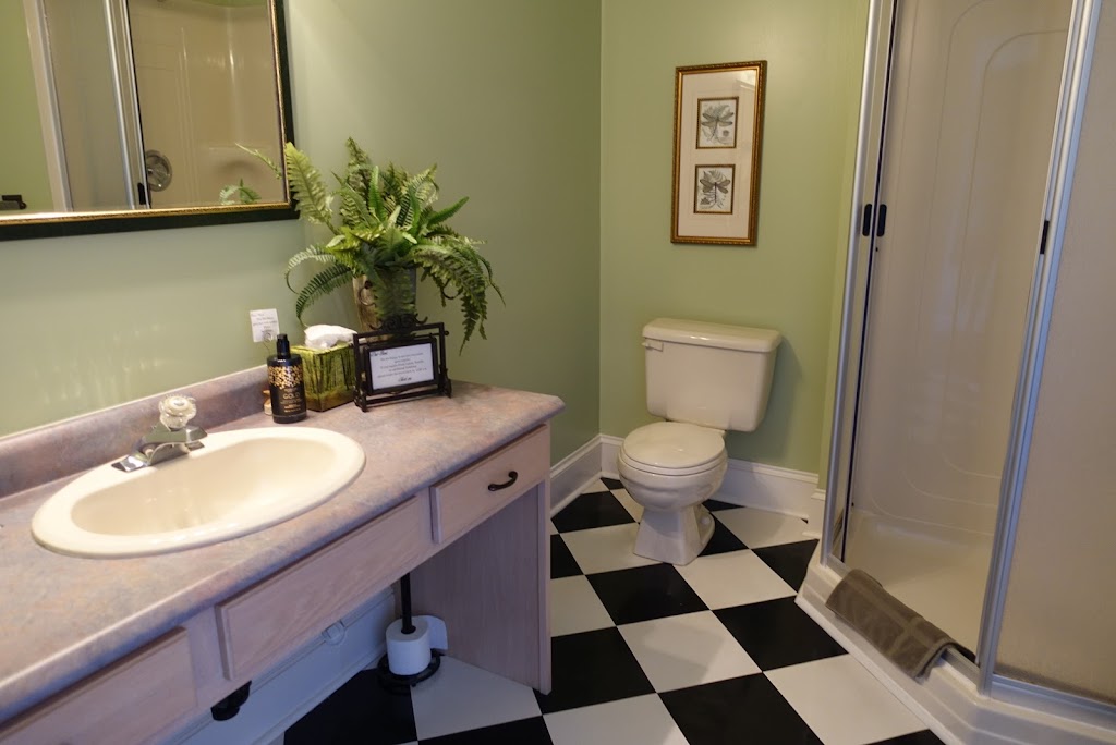 Victoria Inn | 32 Victoria St E, Kensington, PE C0B 1M0, Canada | Phone: (902) 836-3010