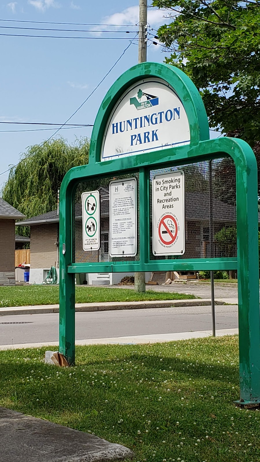Huntington Park Recreation Centre | 87 Brentwood Dr, Hamilton, ON L8T 3W4, Canada | Phone: (905) 546-4880