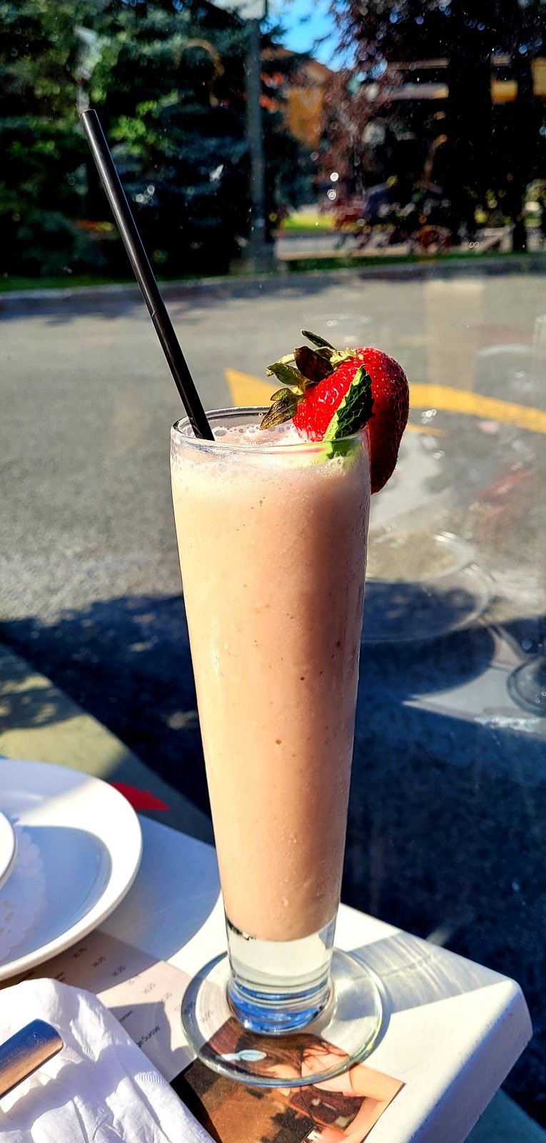 Allô! Mon Coco | 1930 Rue Léonard-de-Vinci, Sainte-Julie, QC J3E 1Y8, Canada | Phone: (450) 649-9595