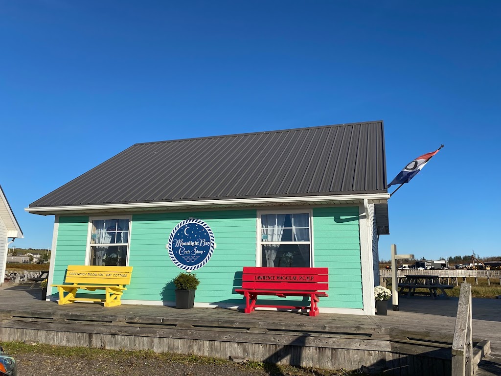 Moonlight Bay Craft Shop | 5599 St Peters Rd, Saint Peters Bay, PE C0A 2A0, Canada | Phone: (902) 218-2404