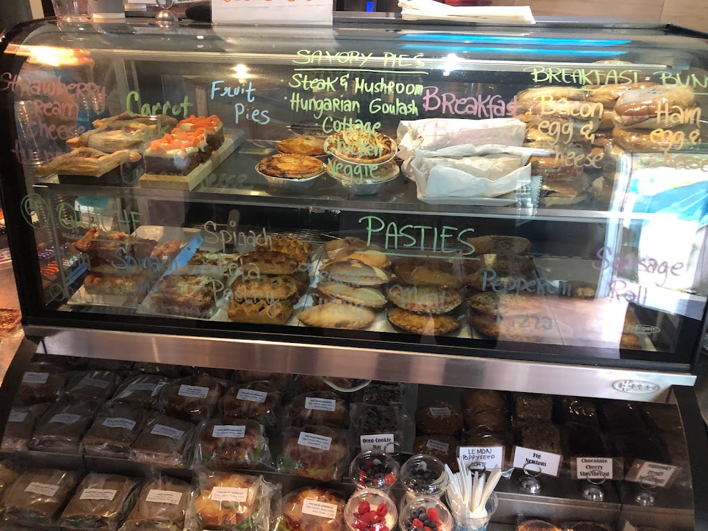 Big Horn Cafe | 7527 Main St W, Radium Hot Springs, BC V0A 1M0, Canada | Phone: (403) 861-2978