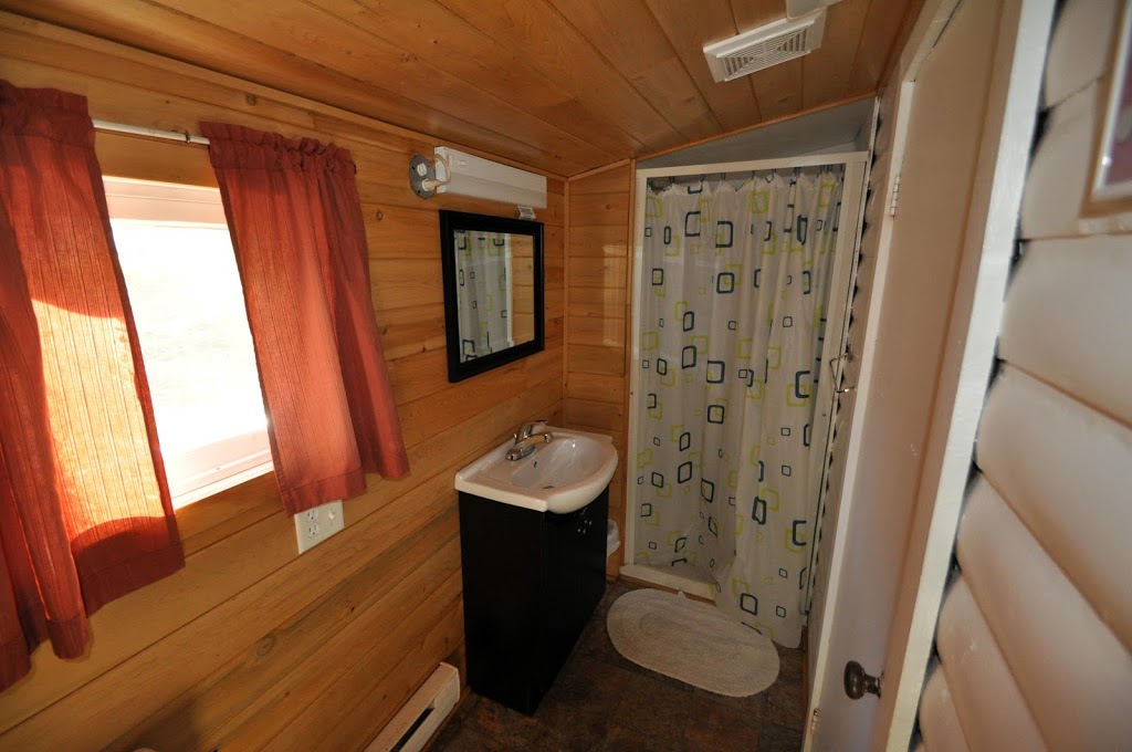 Wolseley Lodge | 2652 Ontario 528, Noëlville, ON P0M 2N0, Canada | Phone: (705) 898-3356