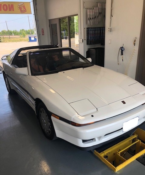 Take 5 Oil Change | 5223 Dundas St, Burlington, ON L7R 3X4, Canada | Phone: (905) 336-9669