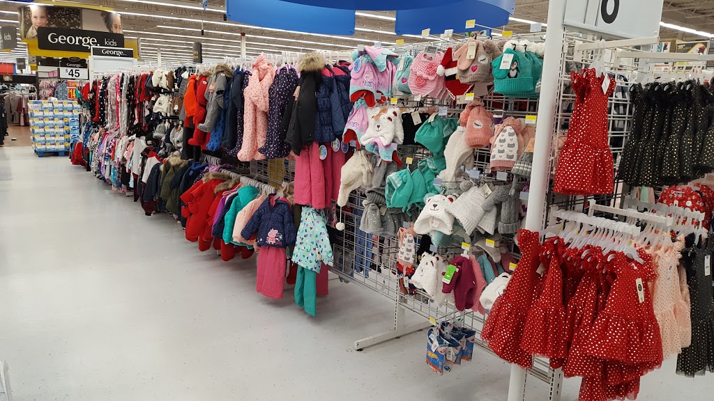 Walmart Barrie North Supercentre | 450 Bayfield St, Barrie, ON L4M 5A2, Canada | Phone: (705) 728-2833