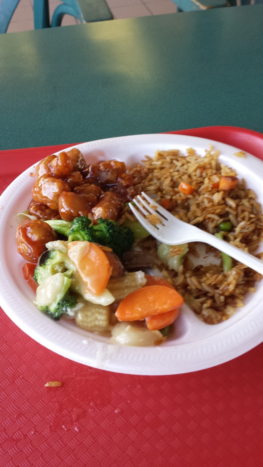 Ginkgo Chinese Food | 7579 Vedder Rd, Chilliwack, BC V2R 4E8, Canada | Phone: (604) 858-4343