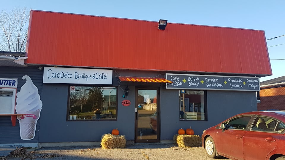CaroDéco boutique&café | 1397 Av. de Grand-Mère, Grand-Mère, QC G9T 2J7, Canada | Phone: (819) 995-2857