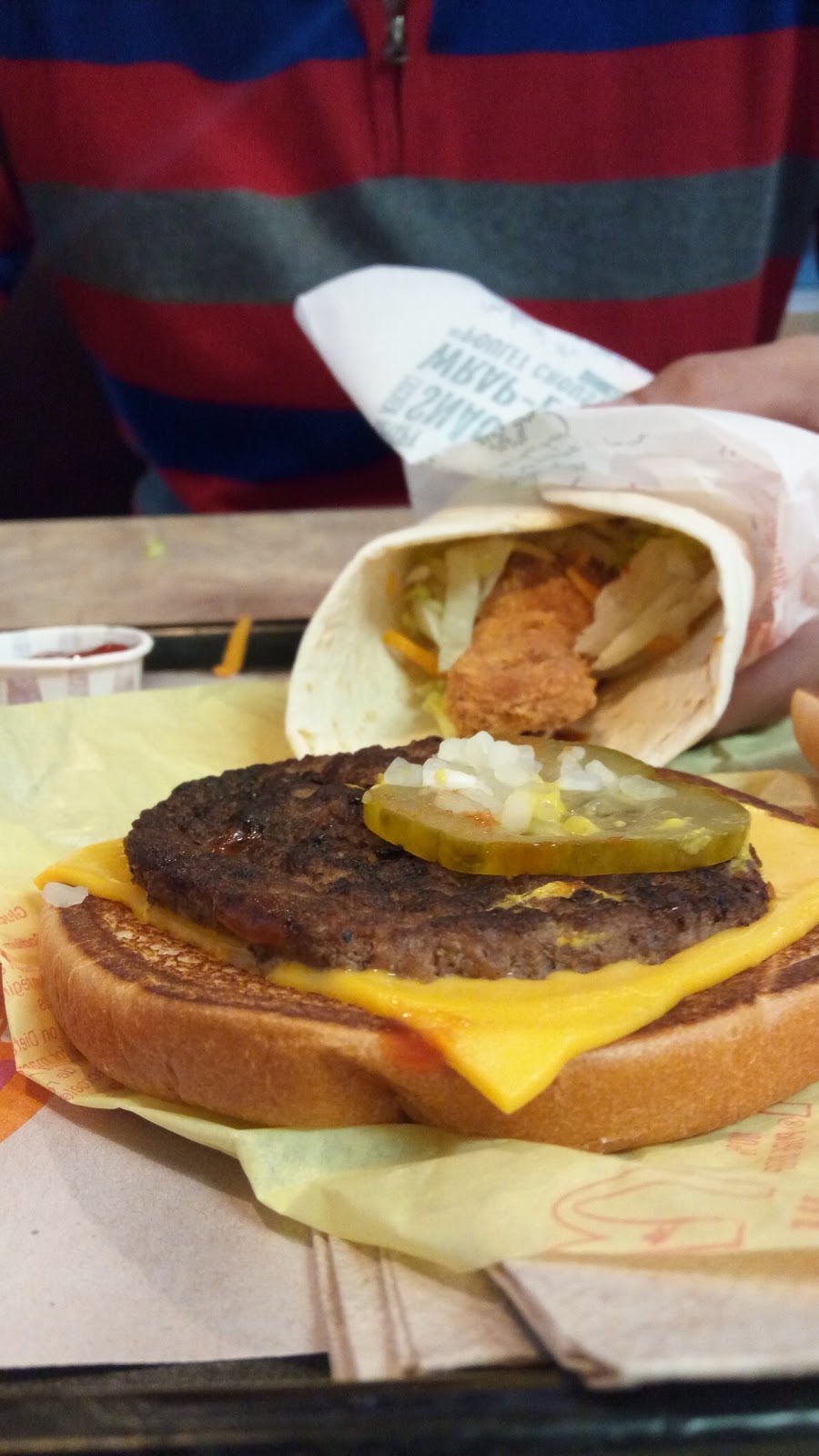 McDonalds | 7050 McLaughlin Rd, Mississauga, ON L5W 1W7, Canada | Phone: (905) 564-9836
