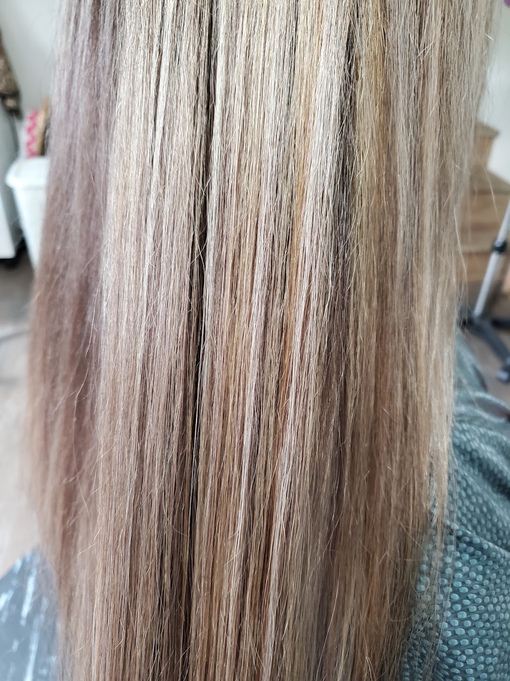 Lainys Locks and Lashes | 210 Main St NE, Altona, MB R0G 0B0, Canada | Phone: (204) 214-0304