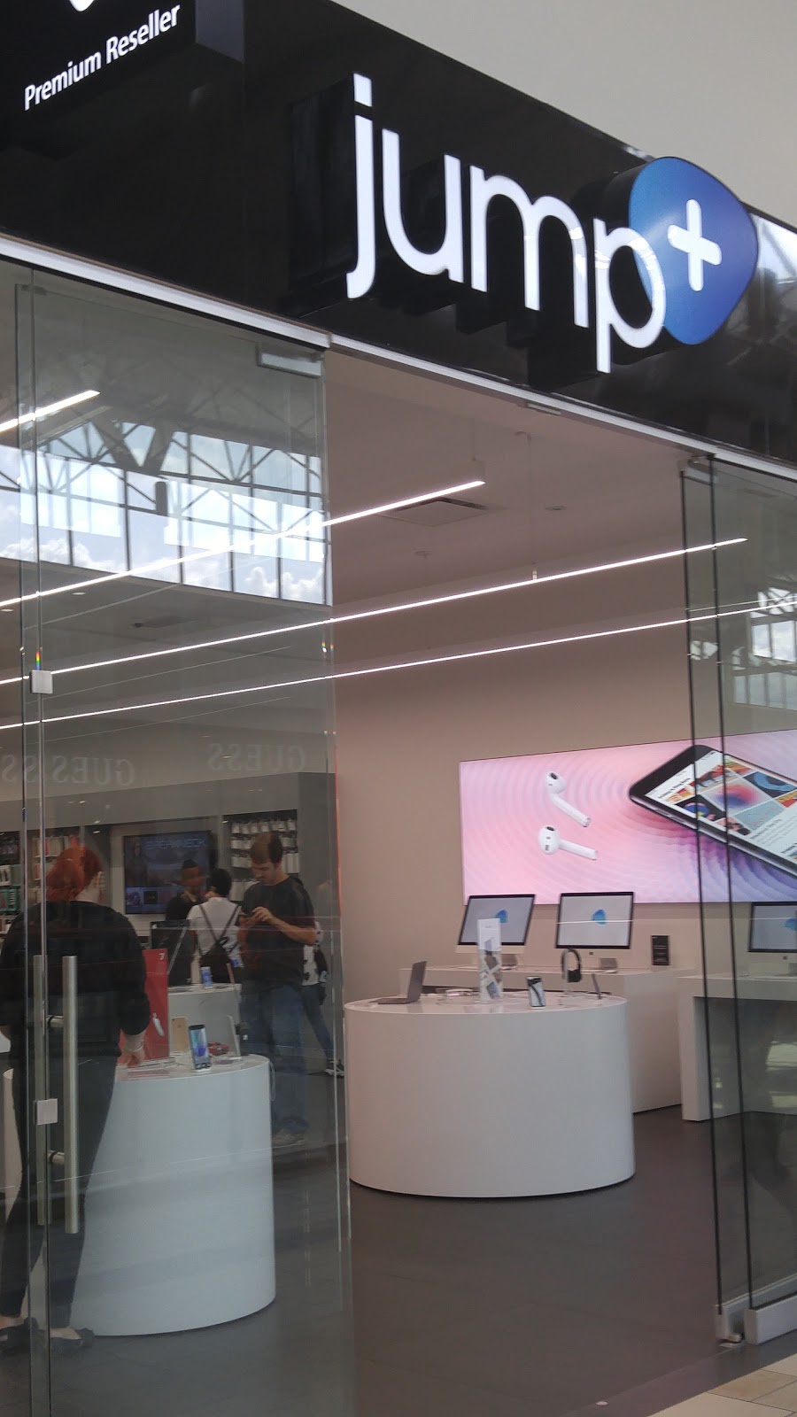 Jump+ Apple Premium Retailer (Hamilton) | 999 Upper Wentworth St, Hamilton, ON L9A 4X5, Canada | Phone: (905) 769-0332