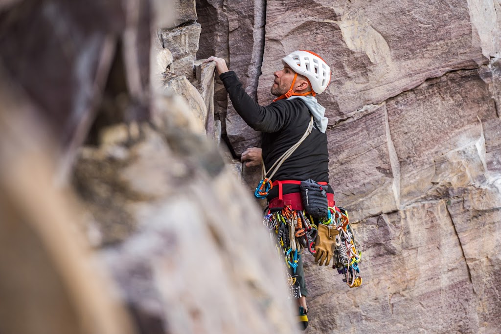 CanRock Mountain Guides | 1080 A Cougar Creek Dr #106, Canmore, AB T1W 1A4, Canada | Phone: (403) 609-0795