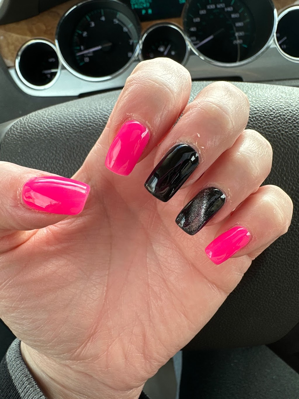 66 Nails & Spa | 6 Main St W, Beeton, ON L0G 1A0, Canada | Phone: (905) 751-8937