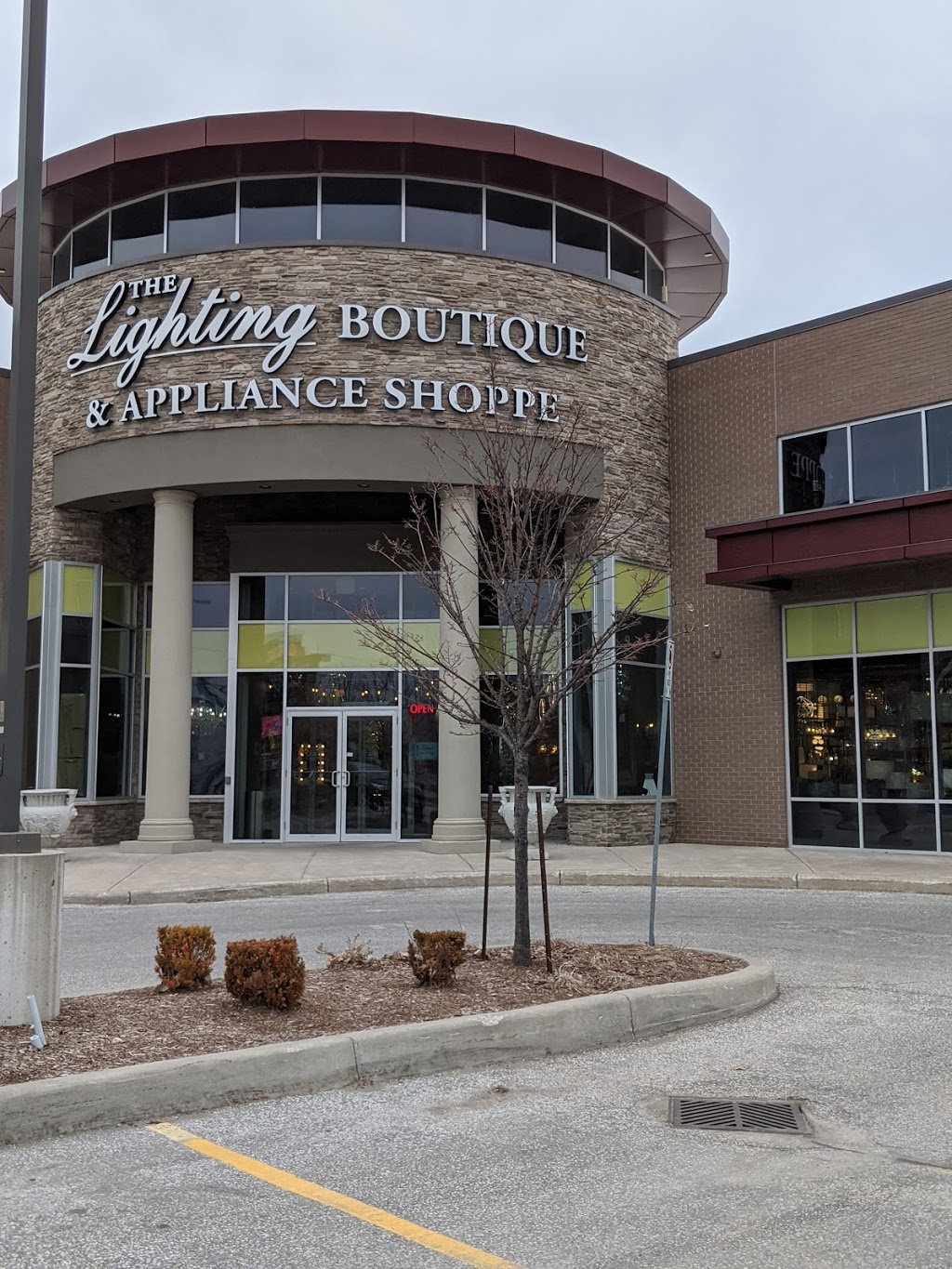 The Lighting Boutique | 4072 Walker Rd Unit #3, Windsor, ON N8W 3T5, Canada | Phone: (519) 969-0152