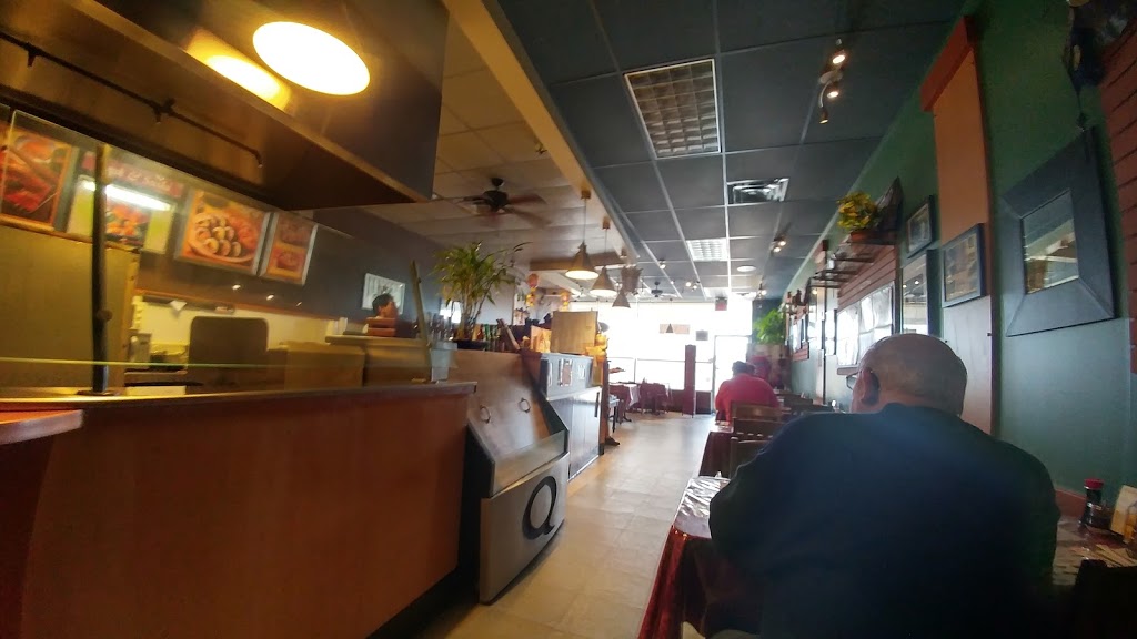 Marukin Restaurant Inc | 8408 Wyandotte St E, Windsor, ON N8S 1T6, Canada | Phone: (519) 945-0028