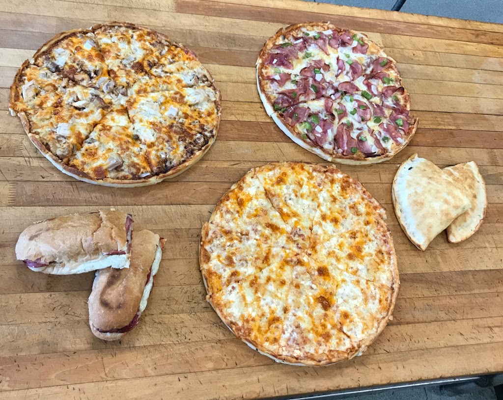 Presto Pizza | 228 Tyndall Ave, Winnipeg, MB R2R 1S5, Canada | Phone: (204) 697-3166
