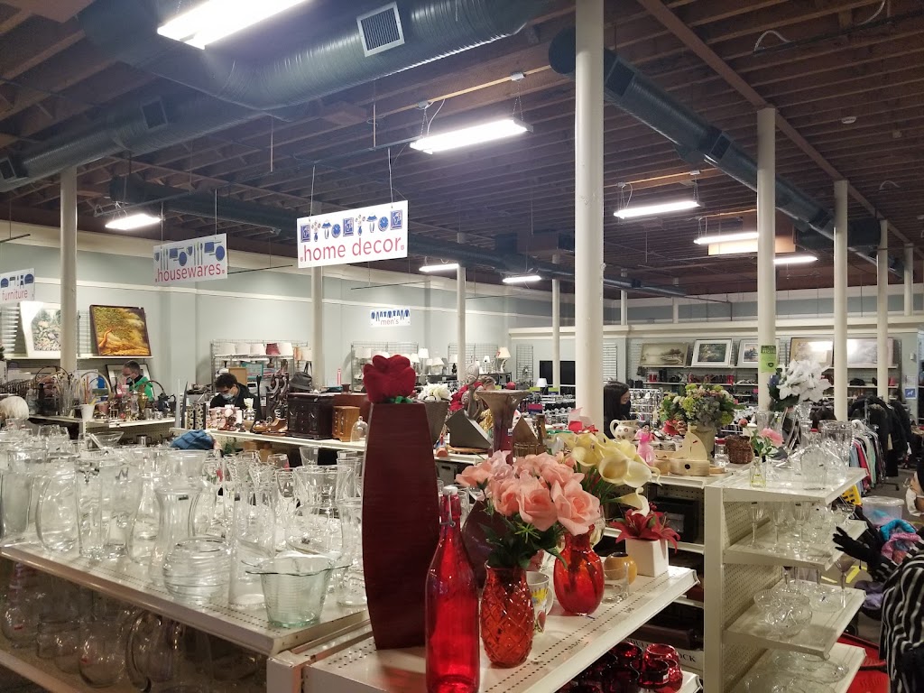 The Salvation Army Thrift Store | 2021 W 41st Ave, Vancouver, BC V6M 1Y7, Canada | Phone: (604) 261-0616