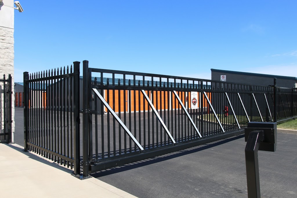 Multi Storage Stoney Creek | 315 Fruitland Rd, Stoney Creek, ON L8E 5M8, Canada | Phone: (905) 643-2266