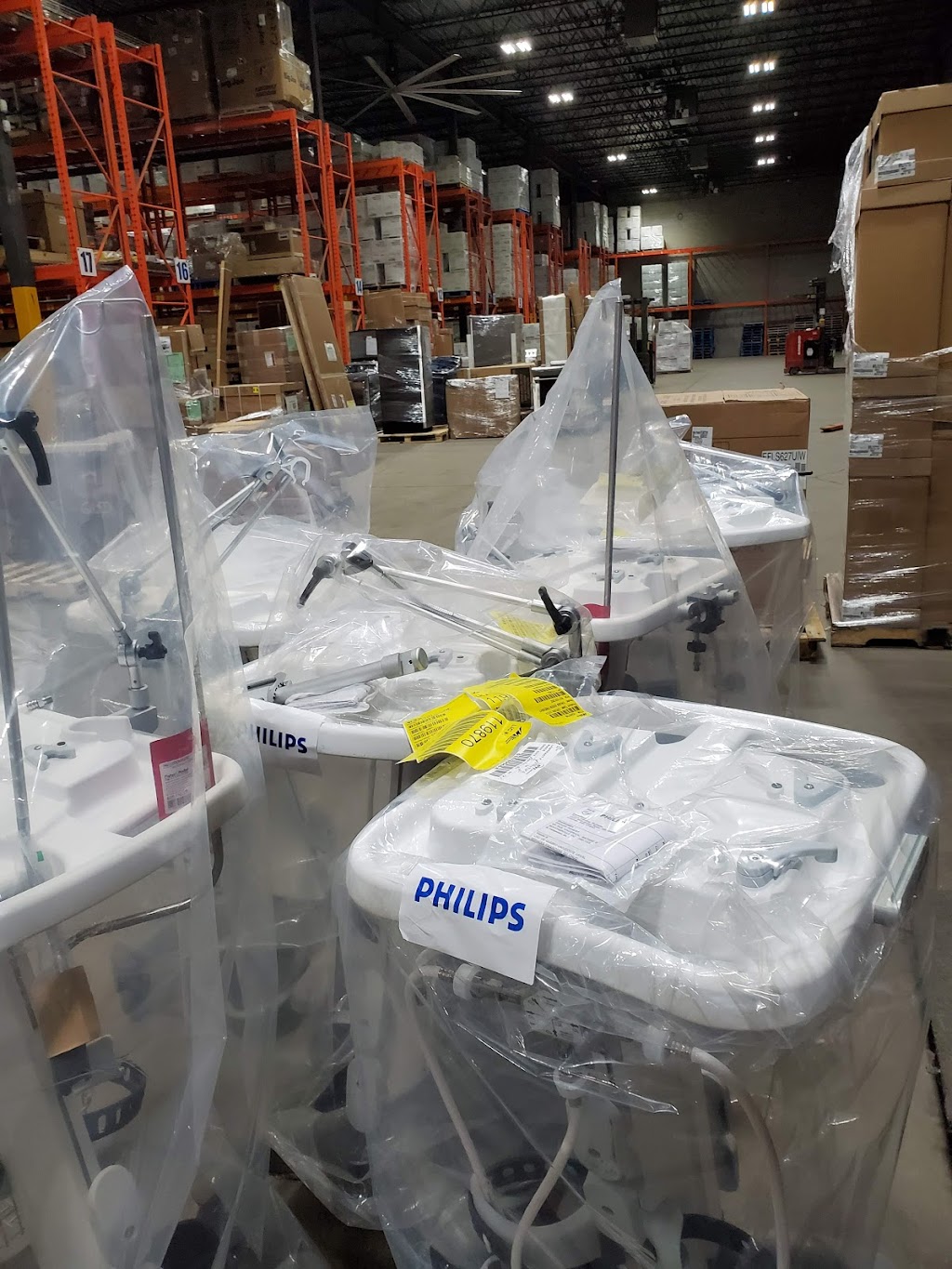 Mackie - Moving and Storage | 505 Av. Meloche, Dorval, QC H9P 2W2, Canada | Phone: (514) 856-9666