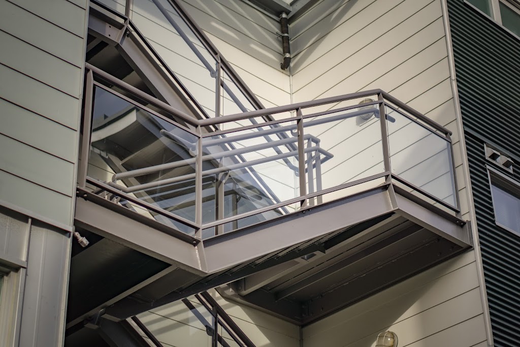 Colonial Railings Ltd | 700 Shawnigan Lake Rd, Shawnigan Lake, BC V0R 2W3, Canada | Phone: (250) 388-5788