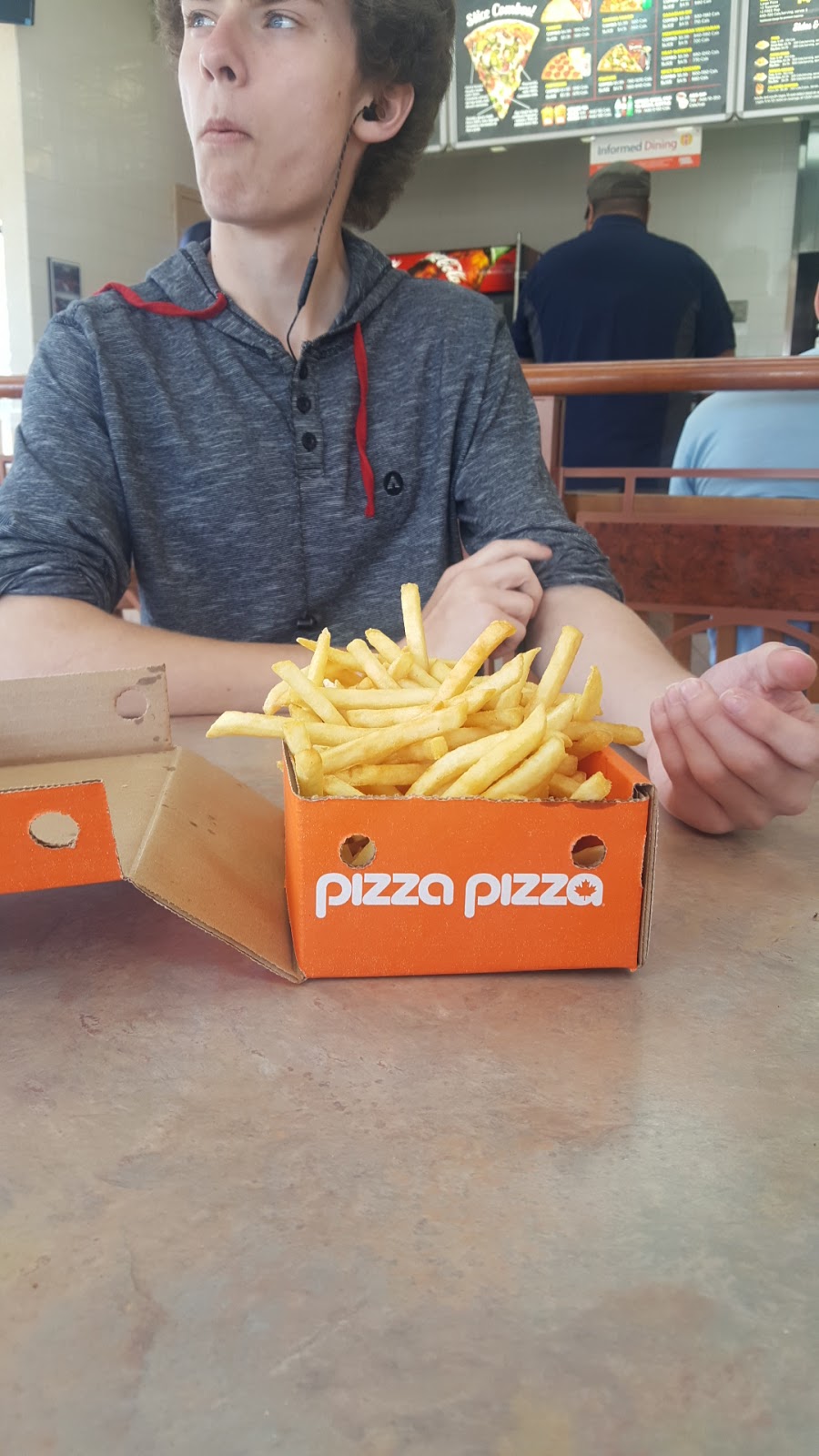 Pizza Pizza | 225 Fairview Dr, Brantford, ON N3R 7E3, Canada | Phone: (519) 759-1111