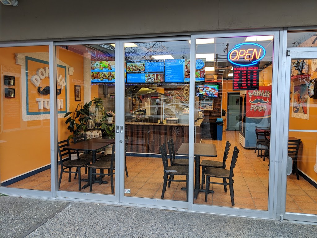 Donair Town | 7892 6th St, Burnaby, BC V3N 3N3, Canada | Phone: (604) 521-8485