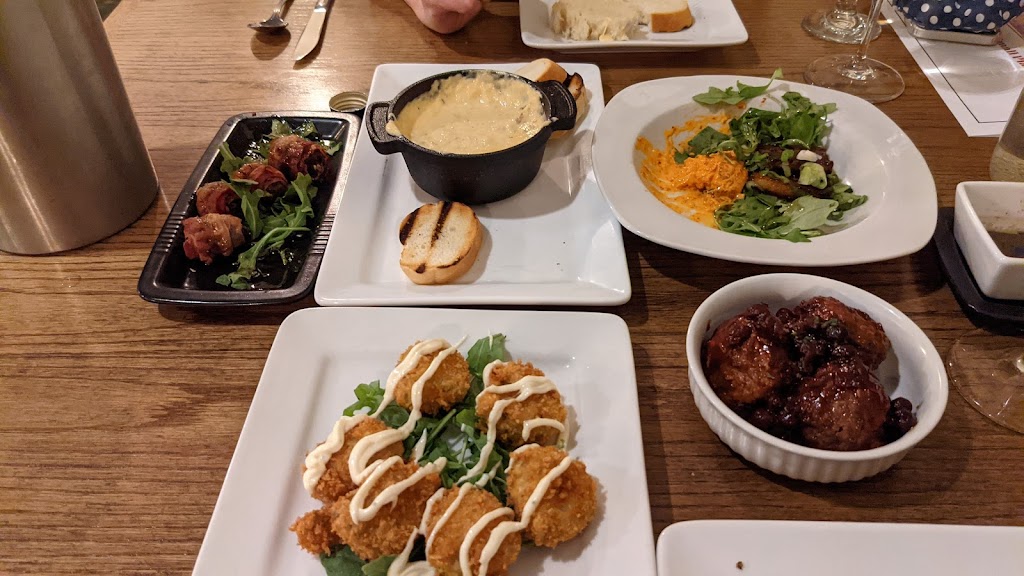 Encounters Wine Bar & Small Plate Kitchen | 7655 17 Ave, Coleman, AB T0K 0M0, Canada | Phone: (403) 563-5299