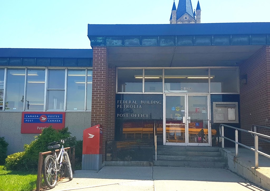 Canada Post | 4129 Petrolia Line, Petrolia, ON N0N 1R0, Canada