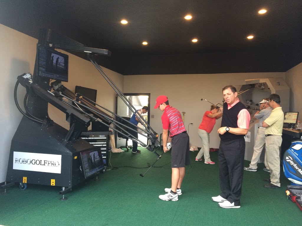RoboGolfPro Bay Street Academy | 1333 Dorval Dr, Oakville, ON L6M 4G2, Canada | Phone: (416) 483-8333