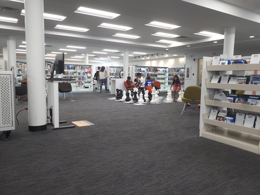 Forest Lawn Library | 4807 8 Ave SE, Calgary, AB T2A 4M1, Canada | Phone: (403) 260-2600