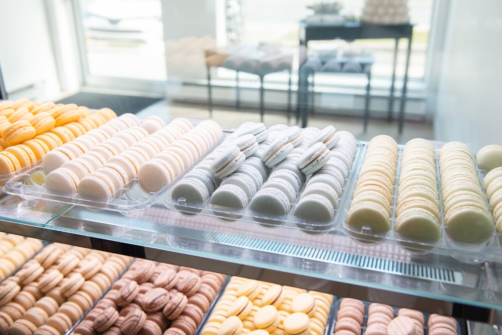 Macarons de Sophie | 15059 Boul. Henri-Bourassa, Québec, QC G1G 3Z5, Canada | Phone: (418) 622-0534