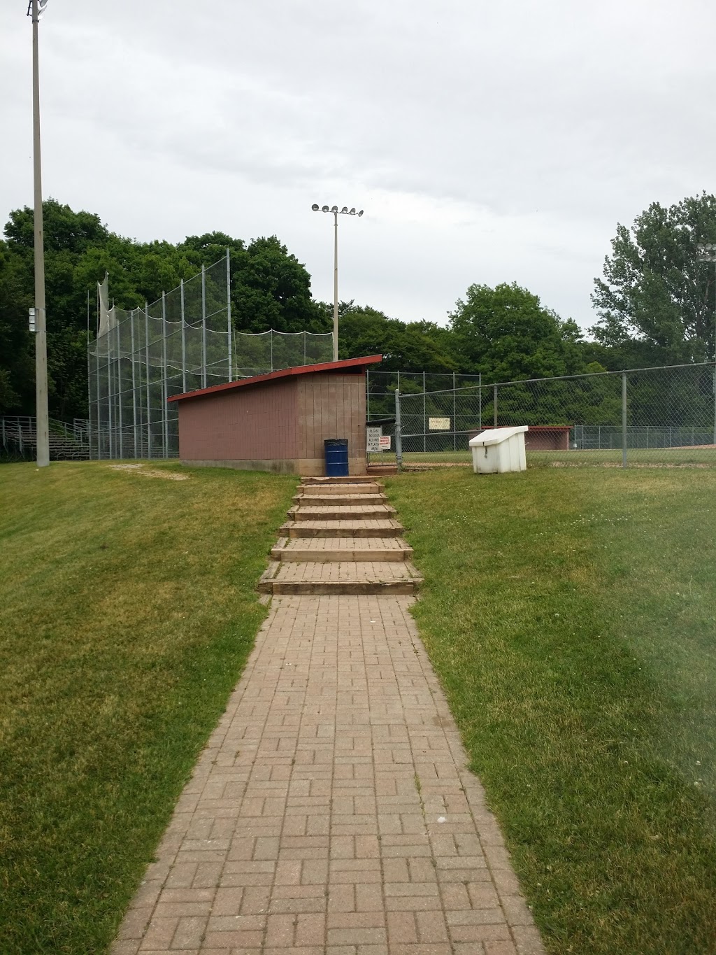 Tiffin Park | William St, Midland, ON L4R 2S7, Canada | Phone: (705) 526-4275