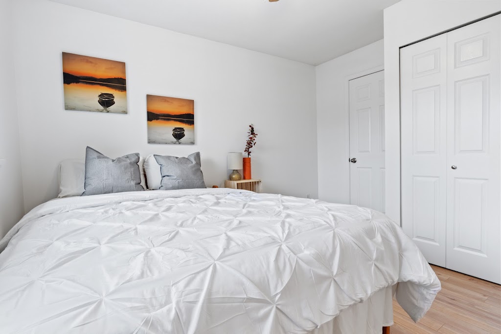 Bright Media | 3326 E 3rd Ave, Vancouver, BC V5M 1J6, Canada | Phone: (778) 319-6976