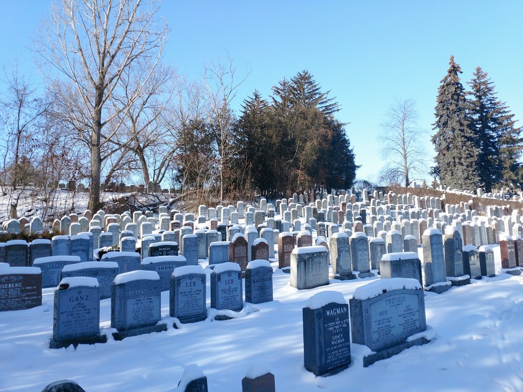 Roselawn-Lambton Cemetery Association | cemetery | 1293 Royal York Rd, Etobicoke, ON M9A 4C4, Canada | 4163980563 OR +1 416-398-0563