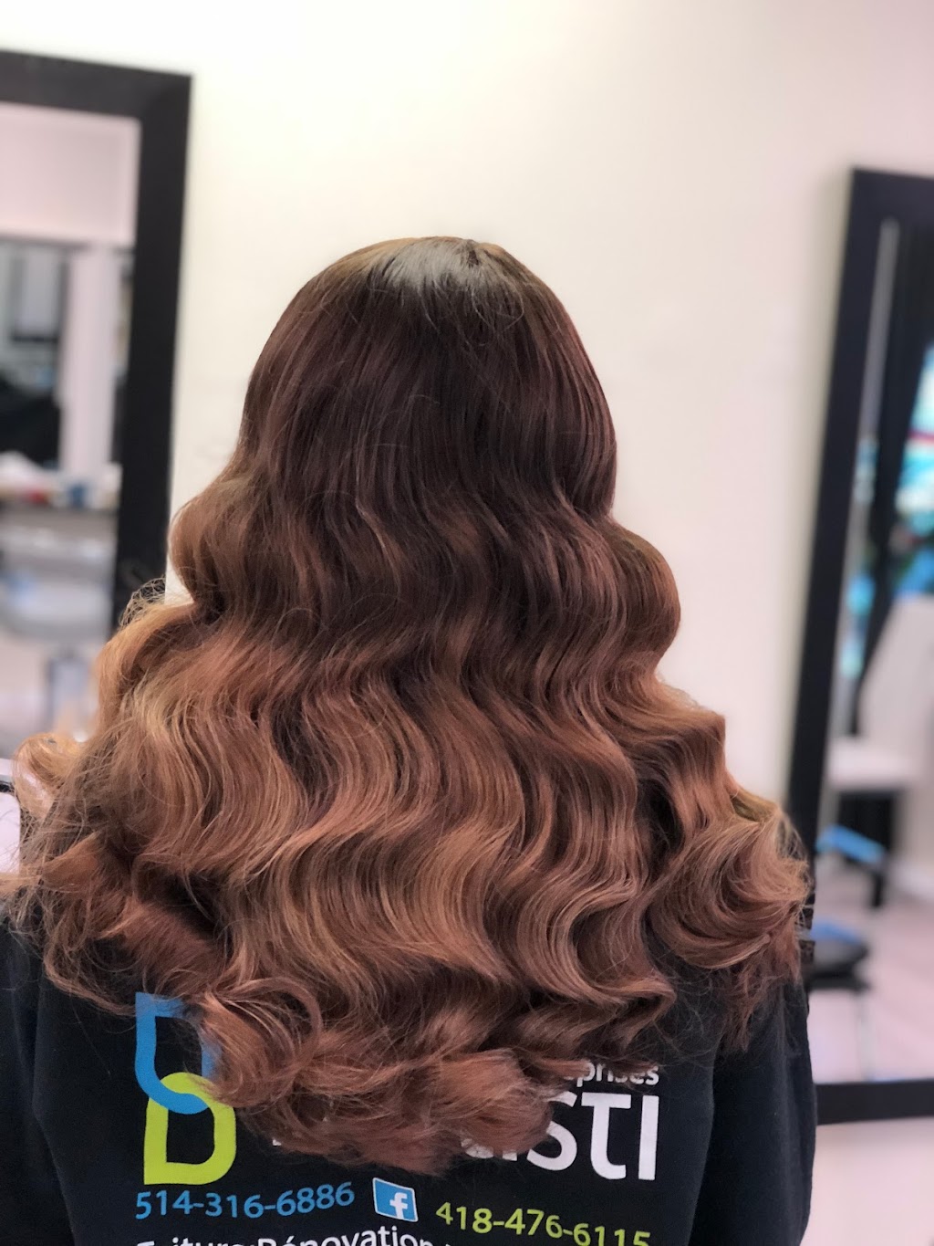 Salon Coiffure Monica Farcane | 2148 Rue Lucien-Thimens, Saint-Laurent, QC H4R 1L1, Canada | Phone: (514) 559-0445