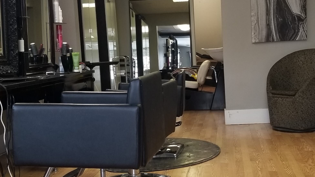 Diplomat Hair Salon | 775 St Marys Rd, Winnipeg, MB R2M 3N8, Canada | Phone: (204) 256-0305
