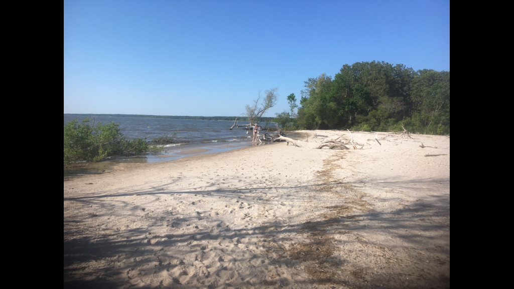 Rainbows End Beach Camp | St. Clements, MB R0E 0B0, Canada | Phone: (204) 887-6066