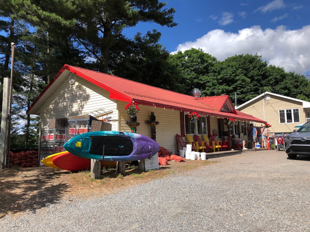Eagle Lake Narrows Country Store | 2370 Eagle Lake Rd, South River, ON P0A 1X0, Canada | Phone: (705) 386-0056