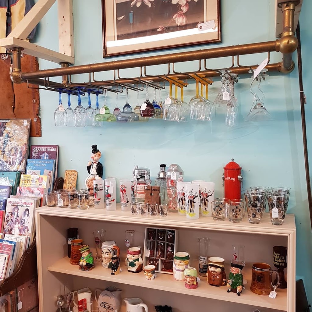 Sydney Claire Antiques and Collectibles | 14 King St E, Colborne, ON K0K 1S0, Canada | Phone: (289) 356-4858