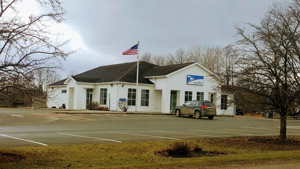 United States Postal Service | 3275 US-5, Derby, VT 05829, USA | Phone: (800) 275-8777