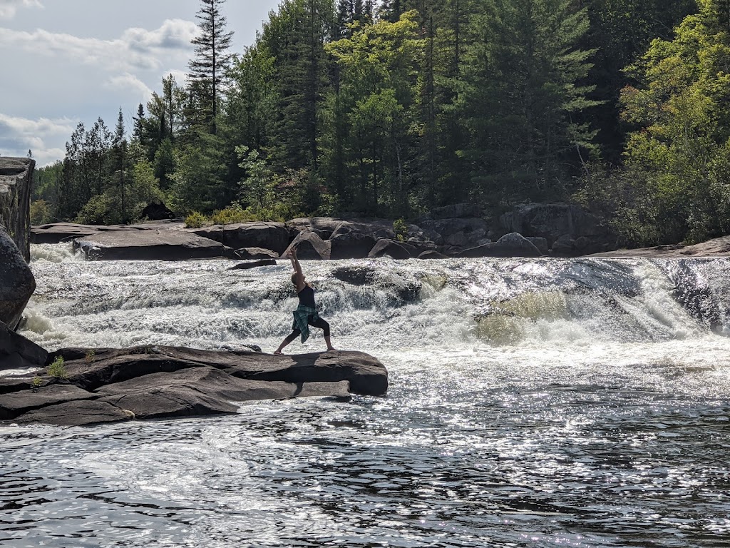 Riverland Lodge & Camp | 25141 ON-60, Madawaska, ON K0J 2C0, Canada | Phone: (613) 637-5338