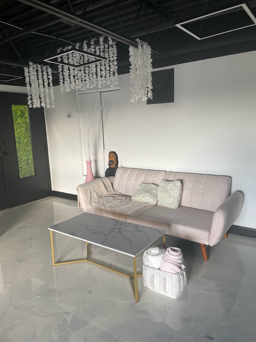 Knails | 3225 Bd Pitfield, Saint-Laurent, QC H4S 1H3, Canada | Phone: (438) 499-7583