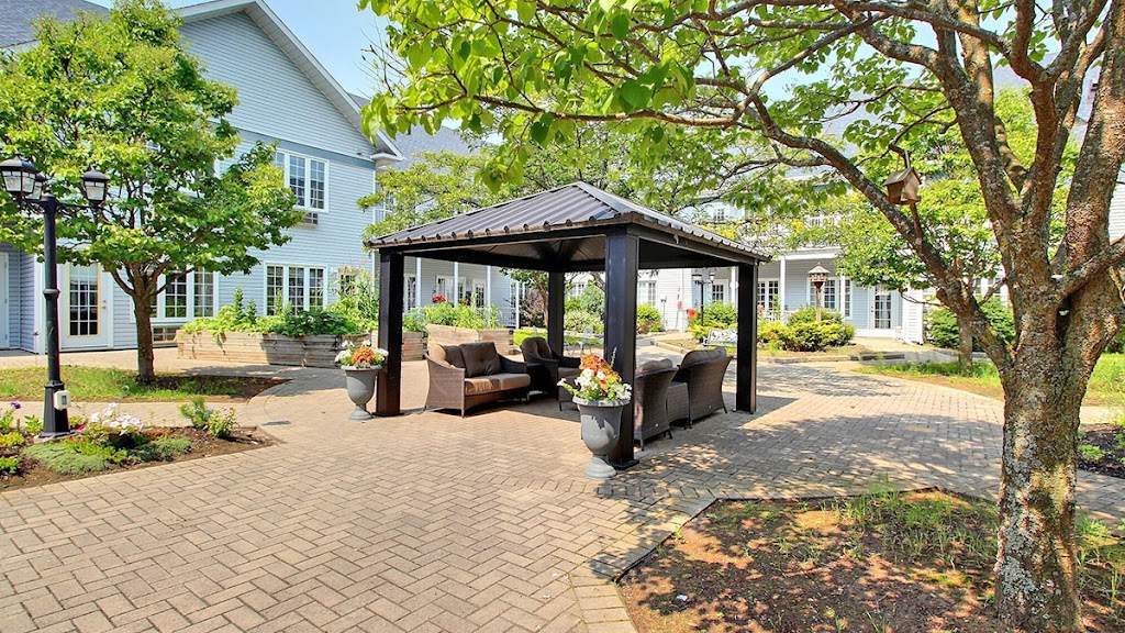 Chartwell Pembroke Heritage Retirement Residence | 1111 Pembroke St W, Pembroke, ON K8A 8P6, Canada | Phone: (613) 775-5009