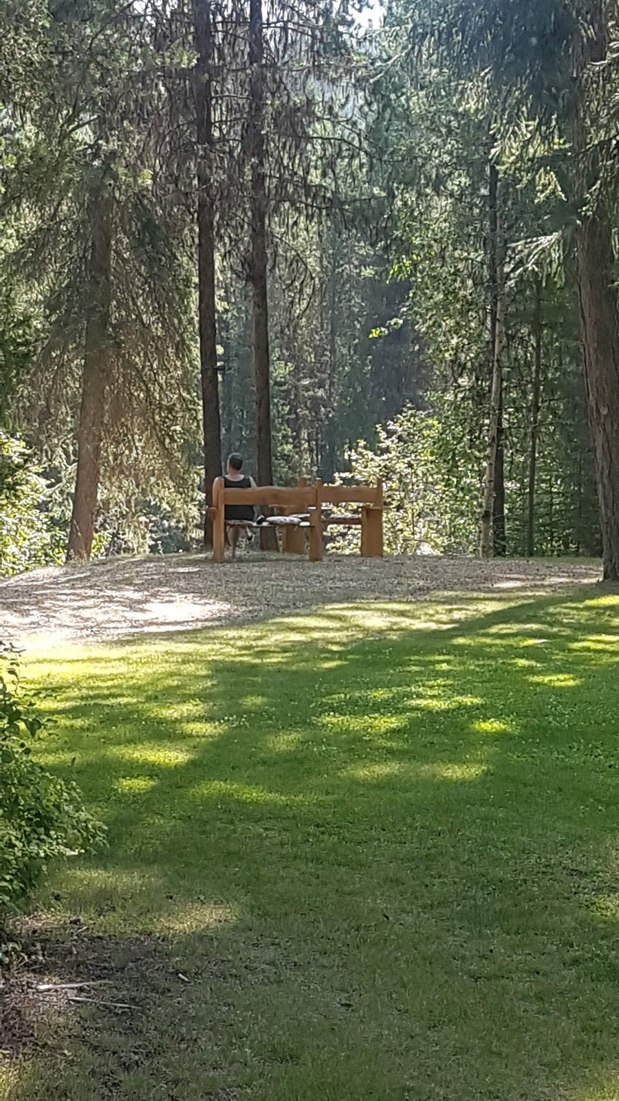 Eagles Nest Retreat & Spa | Kootenay Boundary E, BC V0H 1A0, Canada | Phone: (250) 718-2675