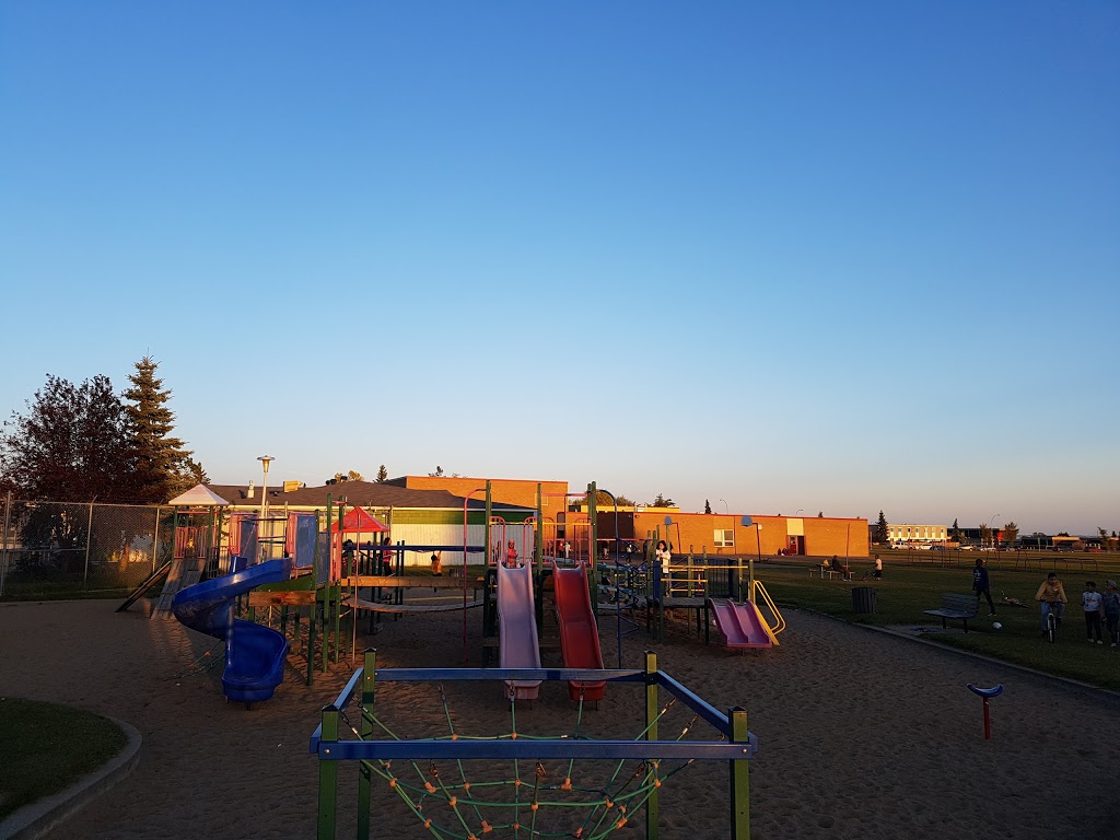Kilkenny Park | 7245 149a Ave NW, Edmonton, AB T5C 2W3, Canada | Phone: (780) 496-1117