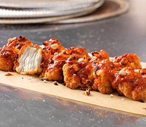 Dominos Pizza | 7155 Chem. de la Côte-Saint-Luc, Côte Saint-Luc, QC H4V 1J2, Canada | Phone: (514) 486-6666