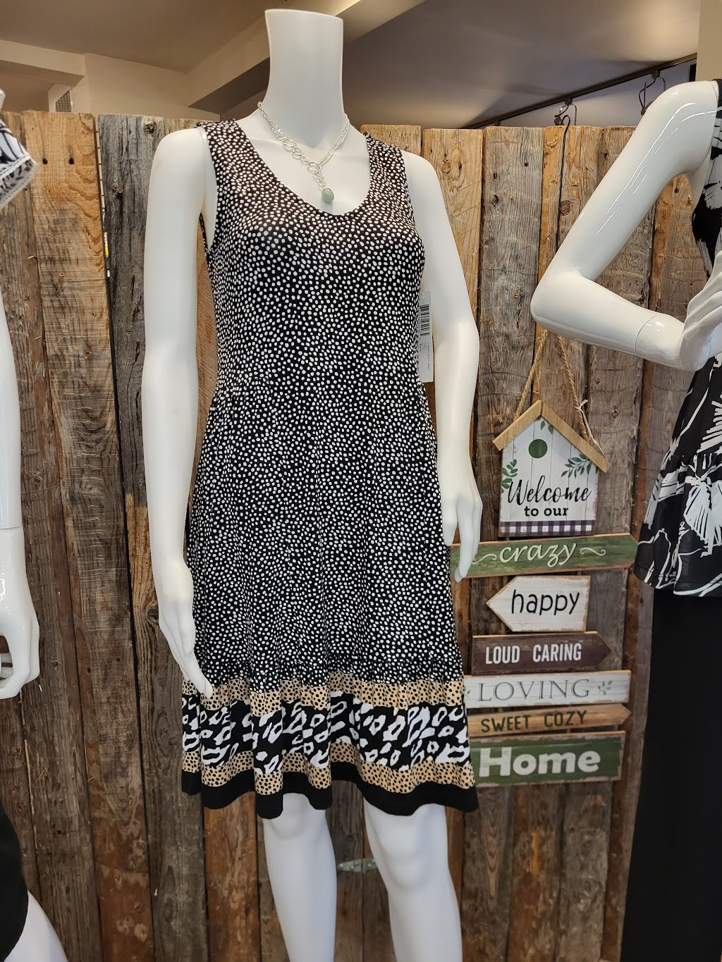Sunset Nursery Garden Centre & Greenhouses | 2177 Greenwood Rd, Pembroke, ON K8A 6W2, Canada | Phone: (613) 638-4107