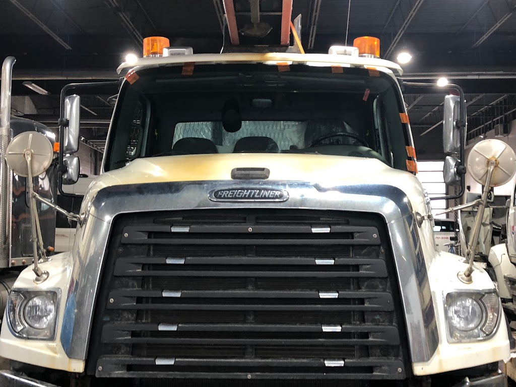 Maple Auto Glass barrie | 5 Colborne St, Barrie, ON L4M 4S1, Canada | Phone: (705) 927-8717