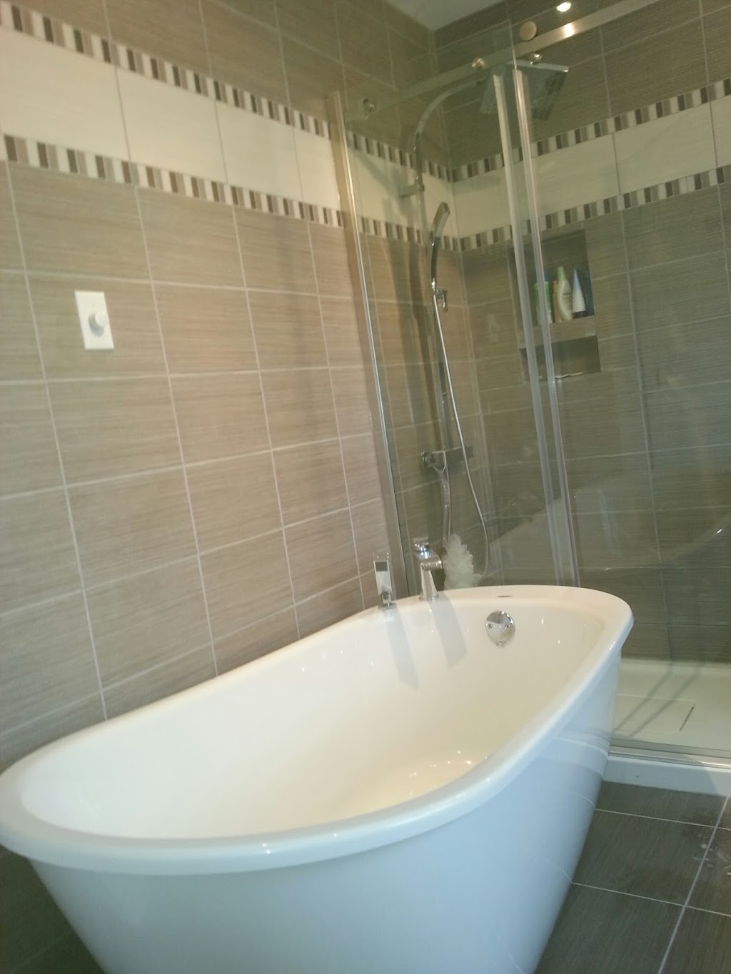 Rénovation Multi-Travaux Le Bricoleur | 31 Chemin Breckenridge, Luskville, QC J0X 2G0, Canada | Phone: (819) 328-2595