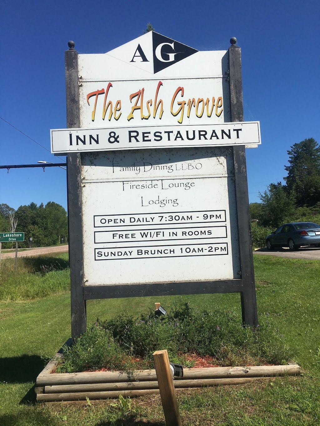 Ash Grove Inn | 42524 Combermere Rd, Barrys Bay, ON K0J 1B0, Canada | Phone: (613) 756-7672